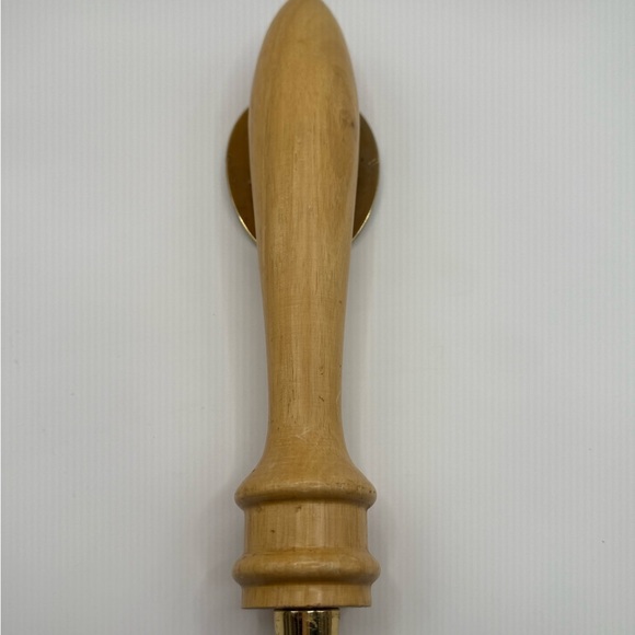 Amber Weizen Ale Tap Handle with Natural Wood Finish - Picture 9 of 9